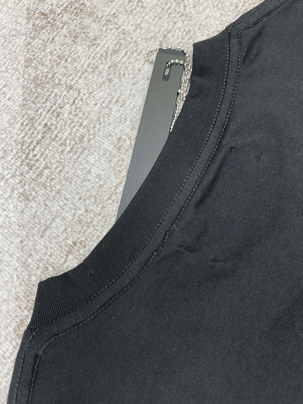 Amiri t-shirt styled look premium fashion
