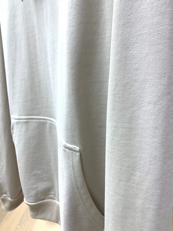 Styling view of Balenciaga luxury piece style No.534