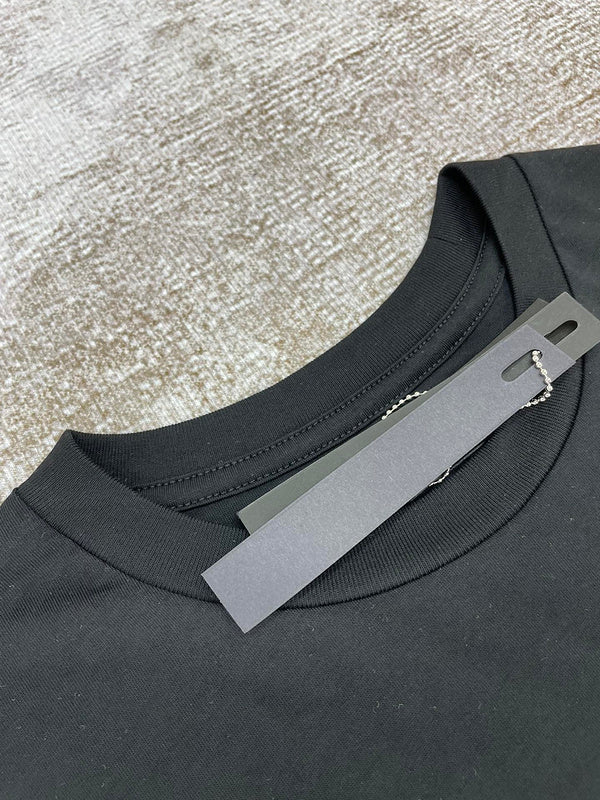 Amiri luxury t-shirt detail shot