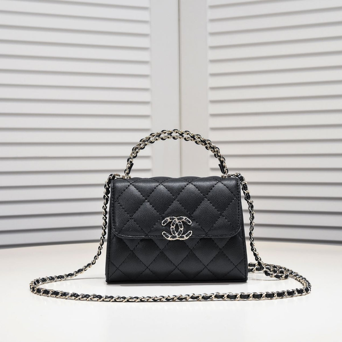 Bags- Elite Carryalls Luxury Designer Leather Handbag