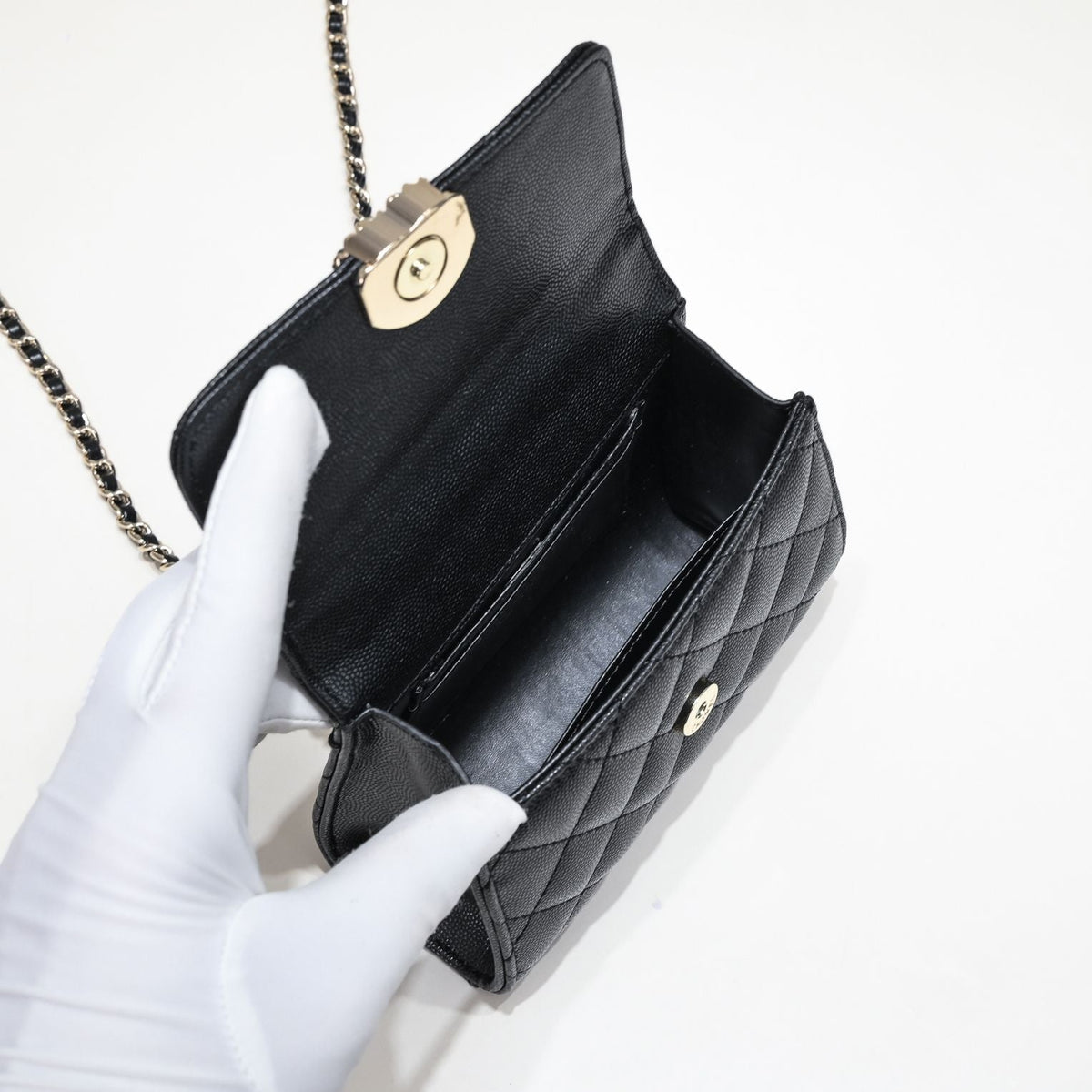 Bags- Elite Carryalls Luxury Designer Leather Handbag