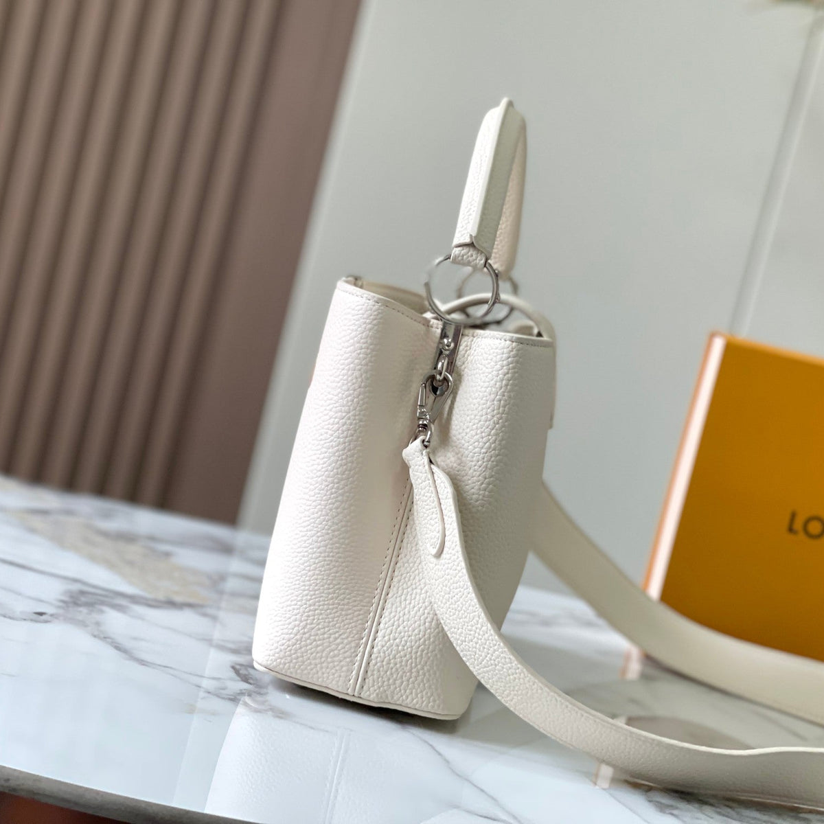 Bags- Elite Carryalls Elegant Everyday Designer Handbag