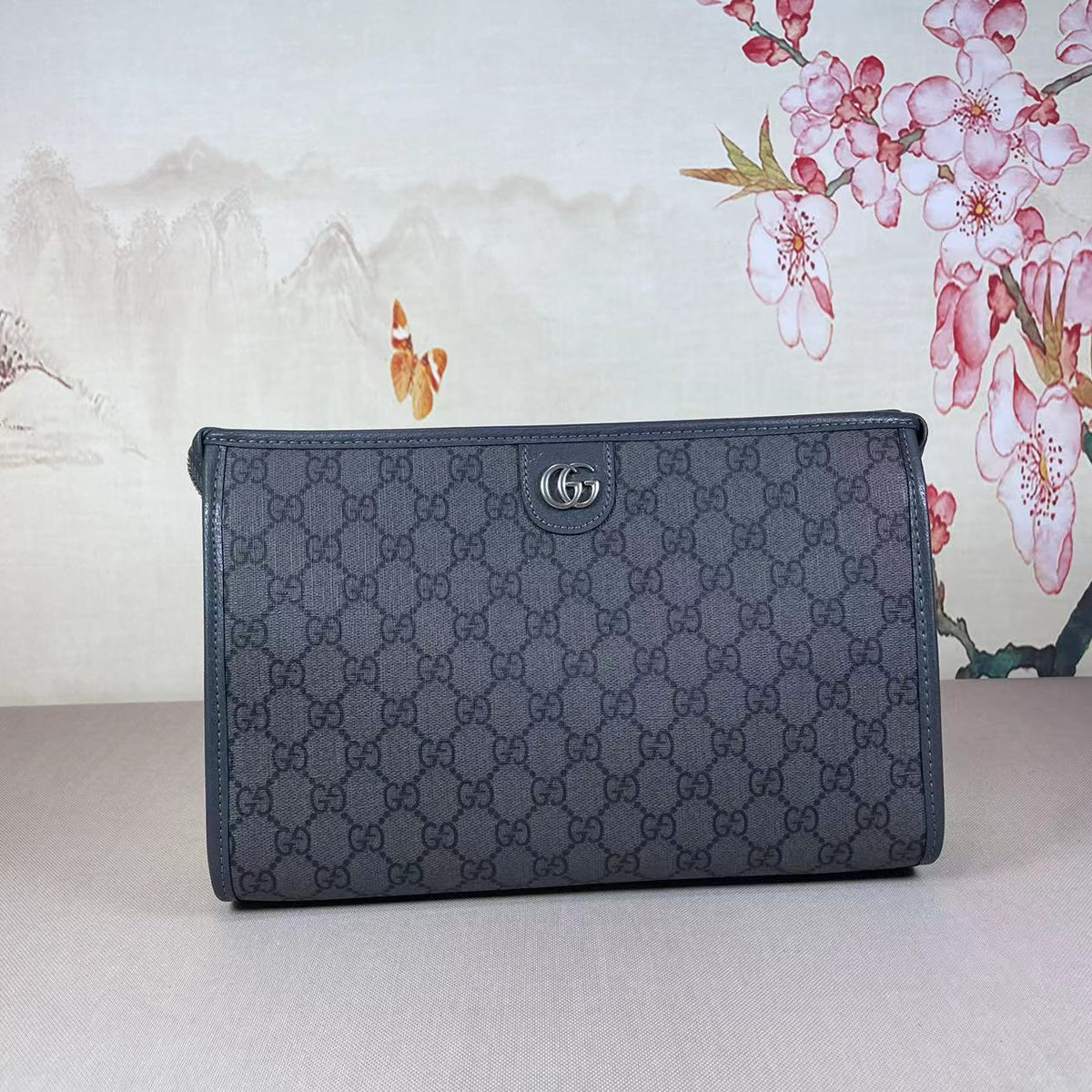 Bags- Elite Carryalls Elegant Everyday Designer Handbag