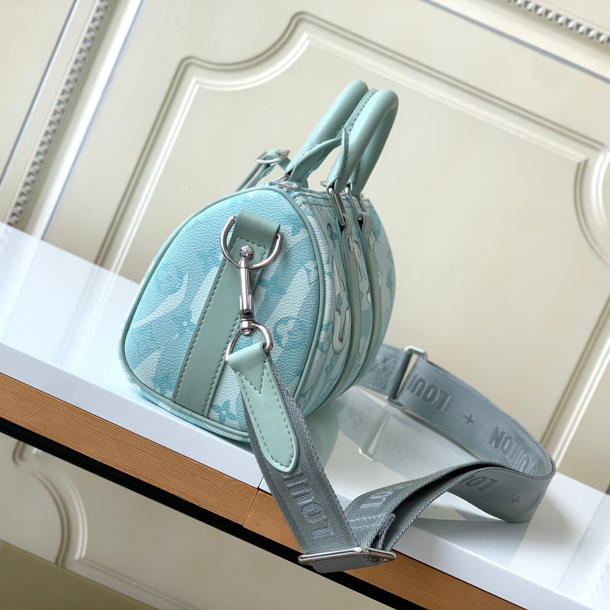 Bags- Elite Carryalls Elegant Everyday Designer Handbag