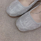 Front view of Roger Vivier luxury piece style No.094