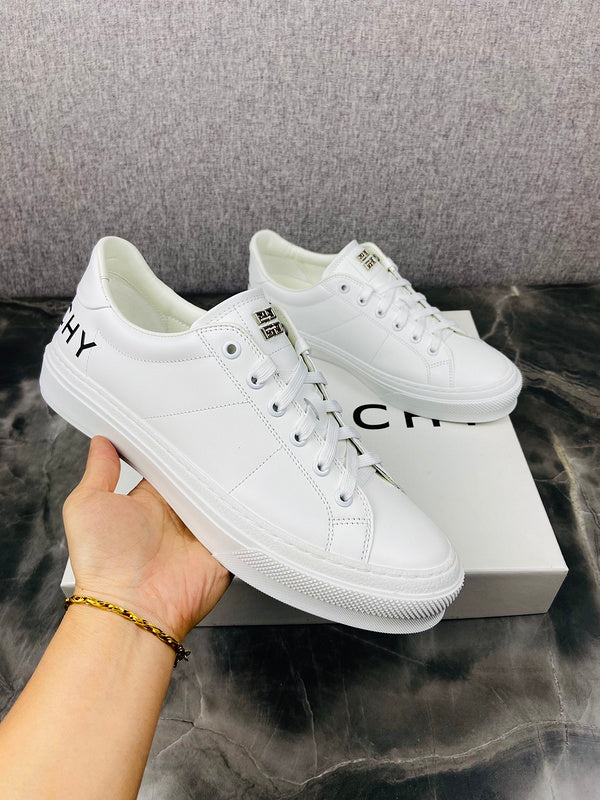 Givenchy shoes Style 191 - packaging and accessories