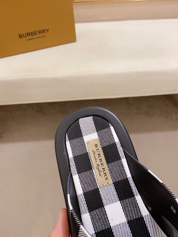 Burberry Tan Classic Ballet Flats - Close-Up Texture View