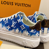 Texture and finish detail of Louis Vuitton luxury piece style No.119