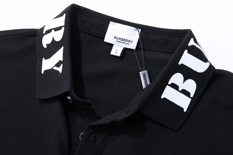 Three-quarter angle view of Burberry luxury piece style No.359