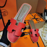 Hermes sandals Style 087 - side profile detail