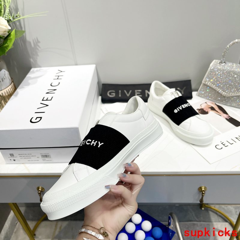 Givenchy Beige Chunky Platform Sneakers - Heel Detail View