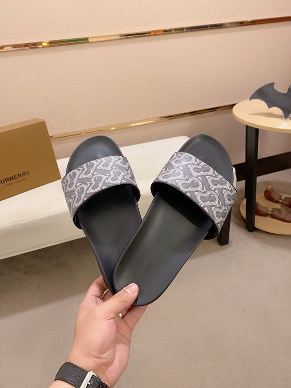 Burberry Beige Slip-On Sneakers - Heel Detail View