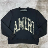 Front view of Amiri luxury piece style No.057