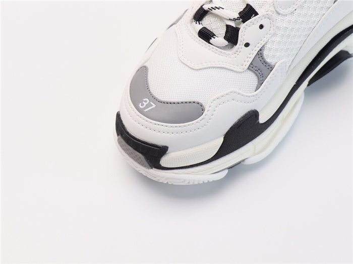 Balenciaga shoes Style 412 - packaging and accessories