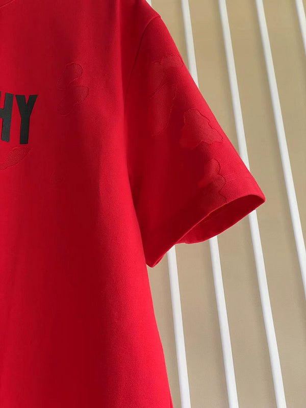 Styling view of Givenchy luxury piece style No.216