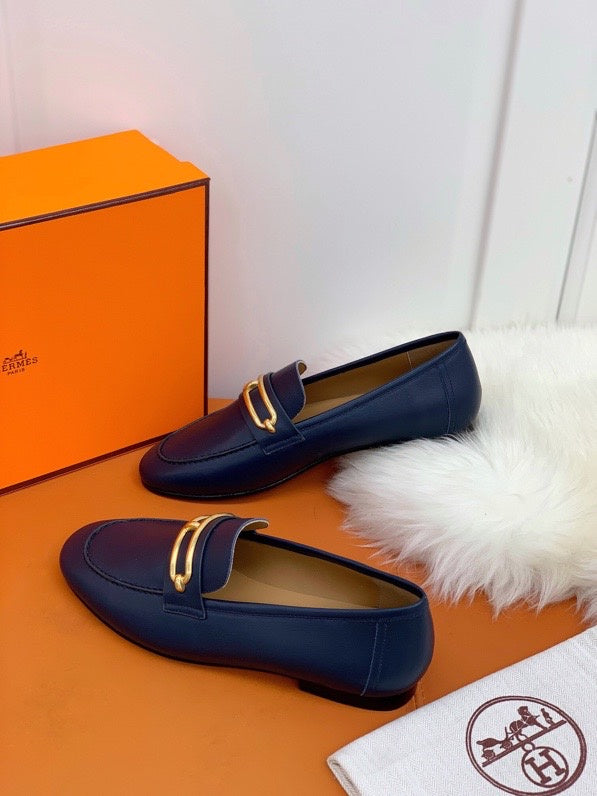 Hermes shoes Style 396 - sole and craftsmanship detail