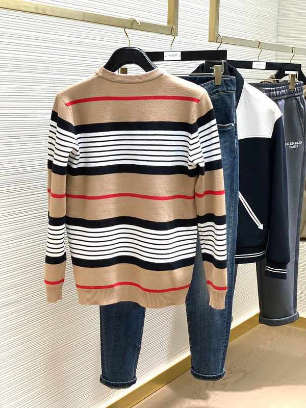 Styling view of Burberry luxury piece style No.478