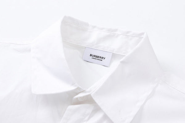 Back view of Burberry luxury piece style No.034