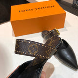 Louis Vuitton Black Low-Top Sneakers - Heel Detail View