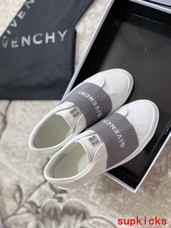 Givenchy Nude Slip-On Sneakers - Sole Detail View