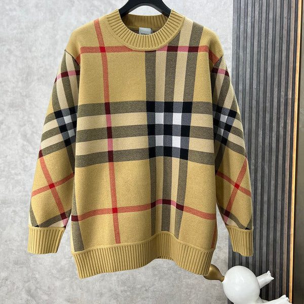 Front view of Burberry luxury piece style No.330