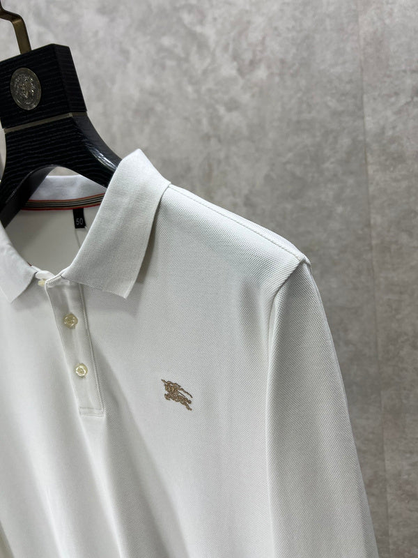 Full silhouette view of Burberry luxury piece style No.392