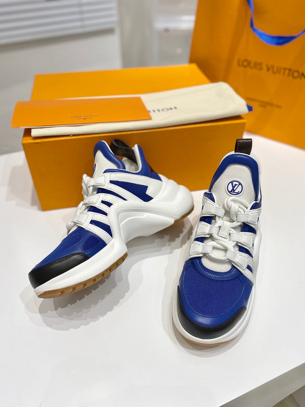 Louis Vuitton shoes Style 315 - top view showing design
