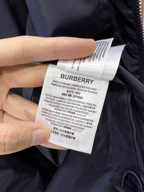 Front view of Burberry luxury piece style No.552