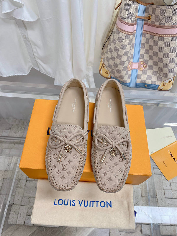 Louis Vuitton shoes Style 335 - angled studio shot