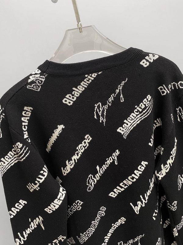 Full silhouette view of Balenciaga luxury piece style No.140