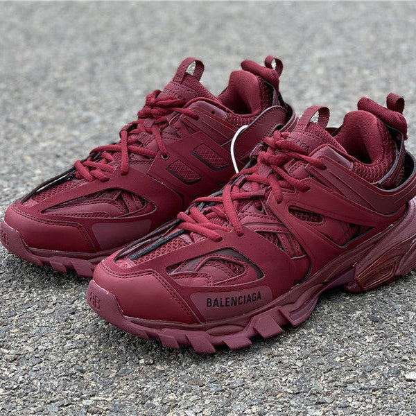Balenciaga shoes Style 367 - close-up of premium leather craftsmanship