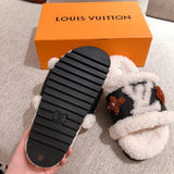 Louis Vuitton shoes Style 211 - logo and branding close-up