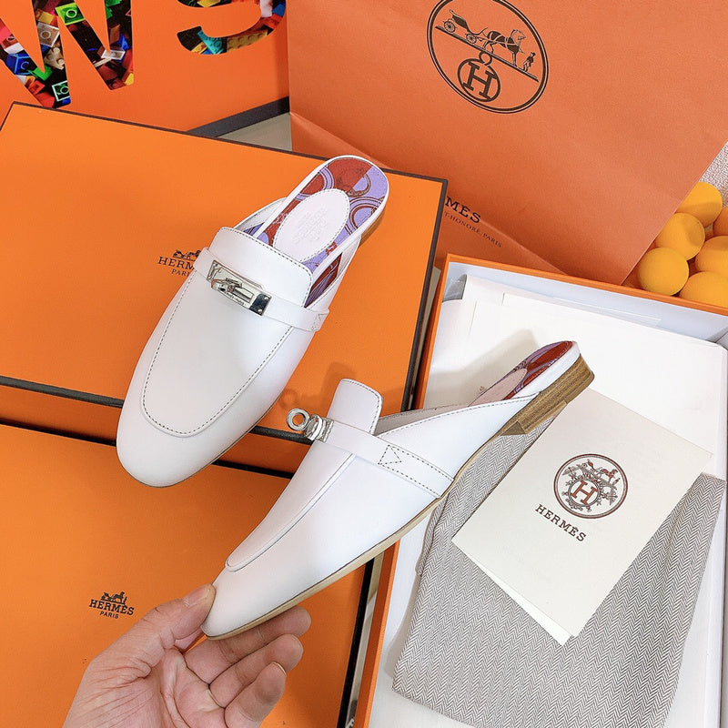 Hermes shoes Style 354 - logo and branding close-up