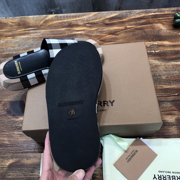 Burberry shoes Style 223 - side profile detail