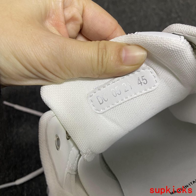 Dior shoes Style 006 - interior and comfort detail