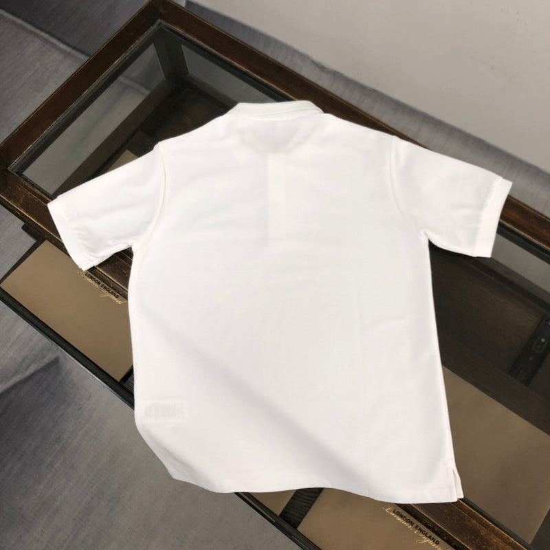 Burberry designer t-shirt full view