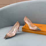 Louis Vuitton shoes Style 251 - logo and branding close-up