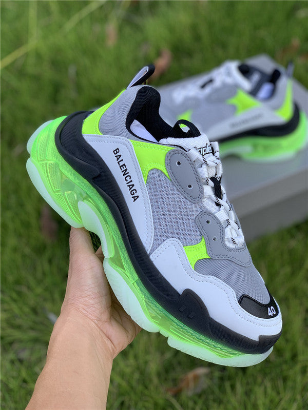 Balenciaga shoes Style 391 - logo and branding close-up