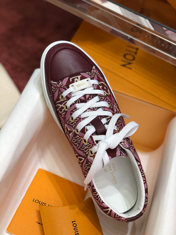 Louis Vuitton shoes Style 187 - close-up of handcrafted italian detailing