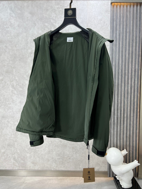 Front view of Burberry luxury piece style No.555