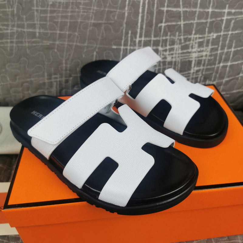 Hermes sandals Style 127 - back heel detail