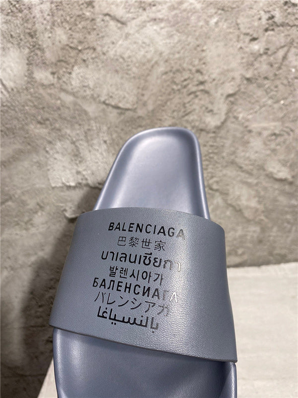 Balenciaga sandals Style 137 - top view showing design