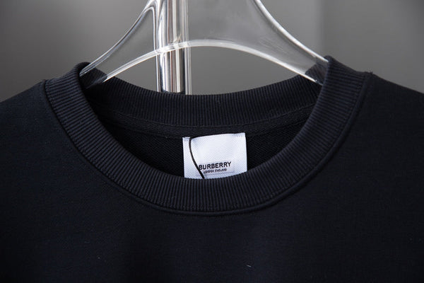 Back view of Burberry luxury piece style No.431