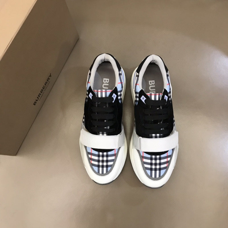 Burberry shoes Style 274 - logo and branding close-up