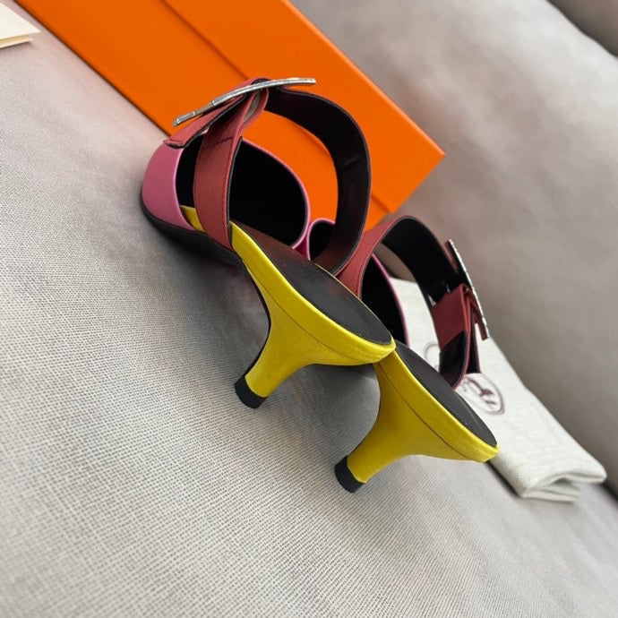Hermès Black Bow-Detail Flats - Front View