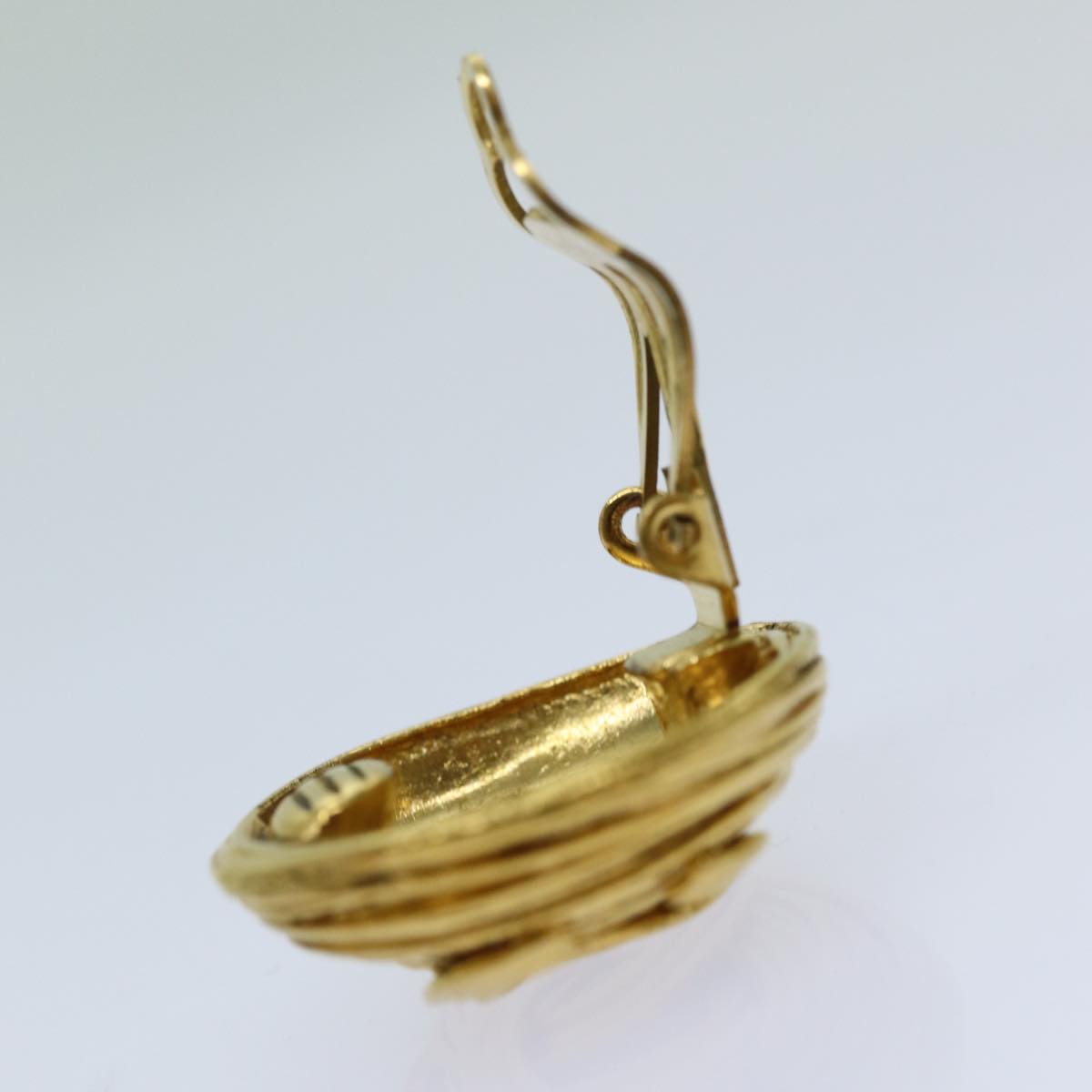 Chanel Jewellery? Chanel COCO Mark Earring One Side Only Gold Tone Auth ar11596B Luxury Designer Statement Jewellery