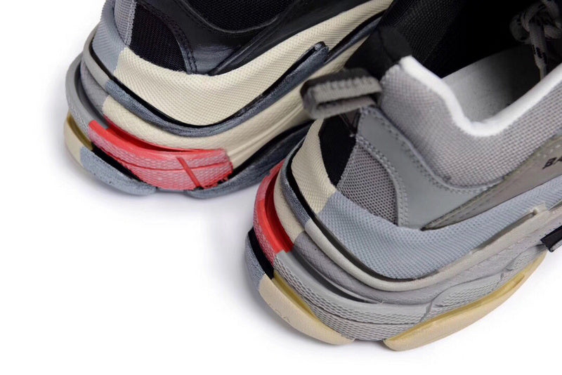 Balenciaga shoes Style 399 - top view showing design