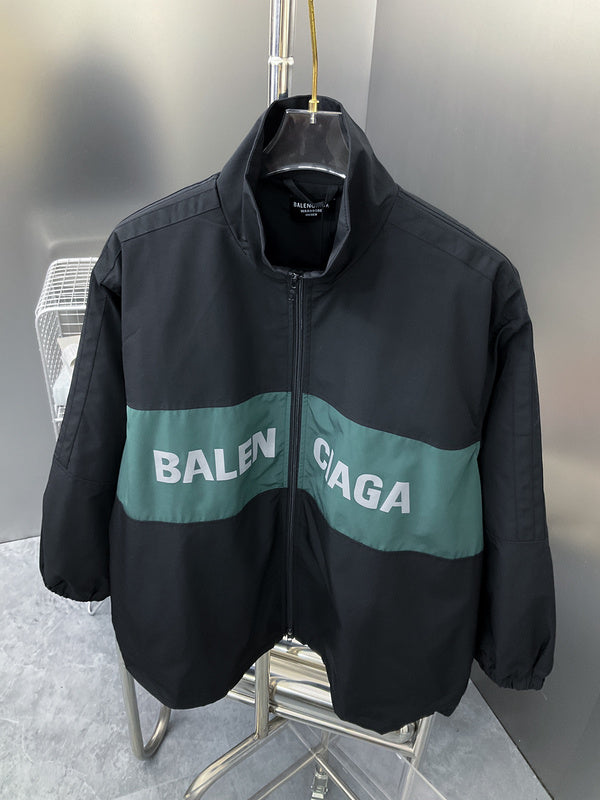 Styling view of Balenciaga luxury piece style No.172