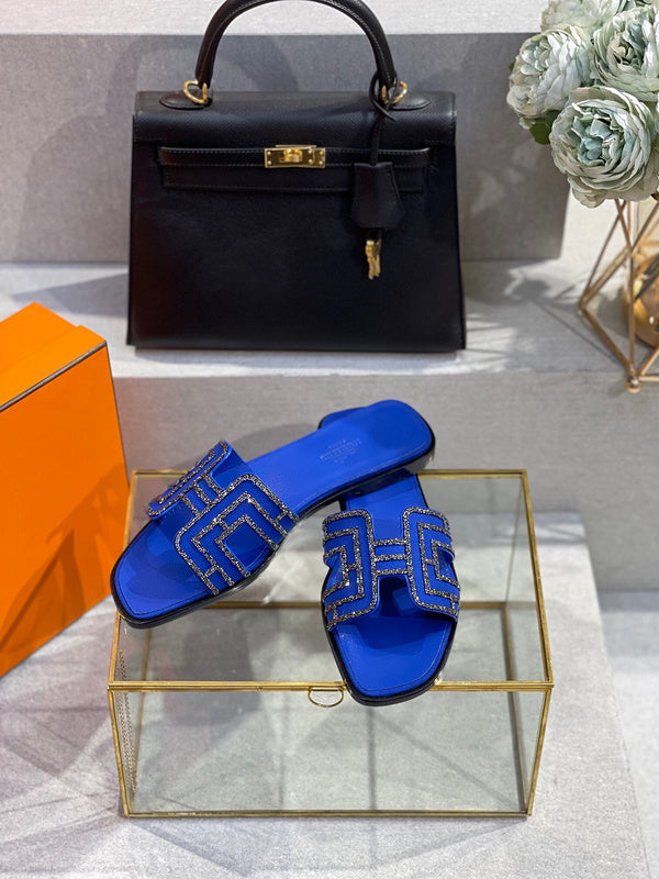 Hermes shoes Style 291 - full pair display