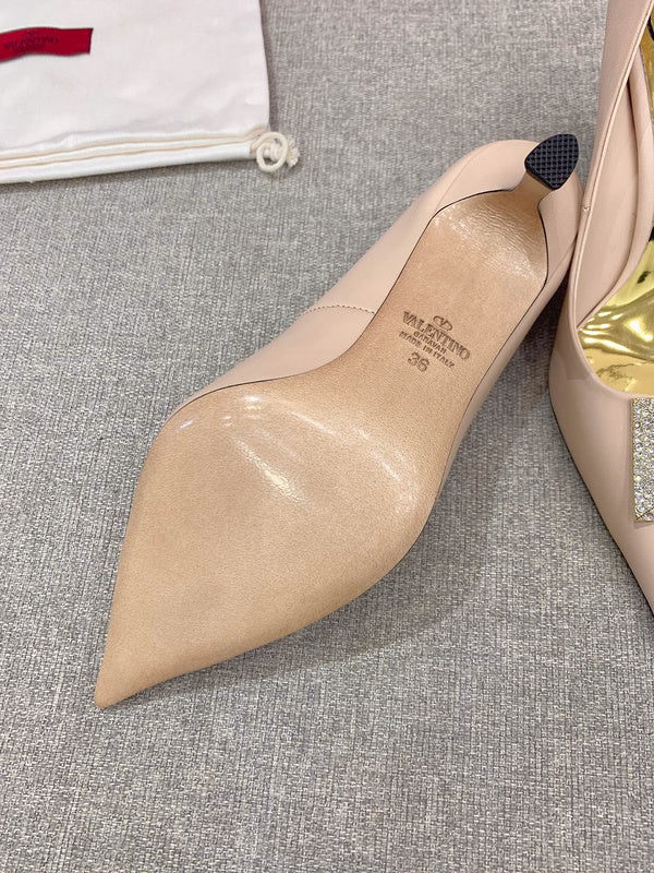Texture and finish detail of Valentino Garavani luxury piece style No.226